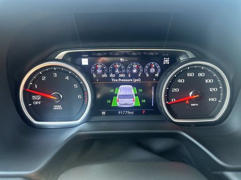 Certified 2021 Chevrolet Tahoe Premier w/ Premium Package AWD/4WD image 12