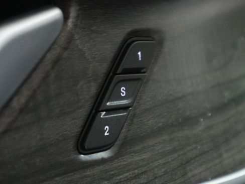 Used 2023 Jeep Grand Cherokee 4WD 4xe image 34