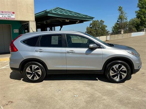 Used 2015 Honda CR-V Touring image 8