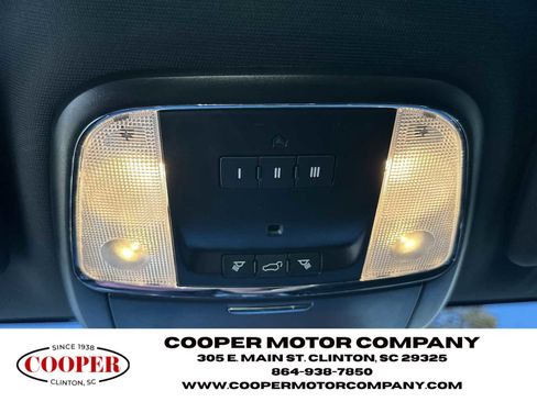 Used 2021 Jeep Grand Cherokee Laredo X image 23