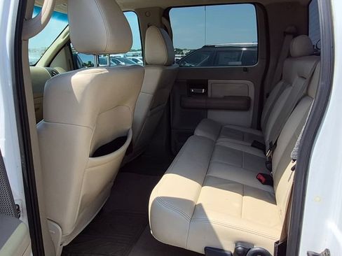 Used 2004 Ford F150 Lariat RWD image 13