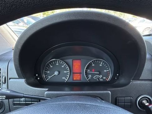 Used 2018 Mercedes-Benz Sprinter 3500 image 16