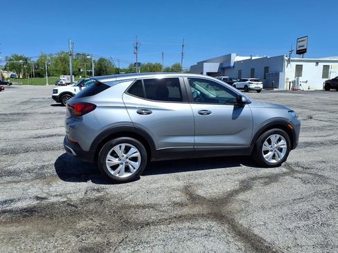 Used 2025 Buick Encore GX Preferred FWD image 17