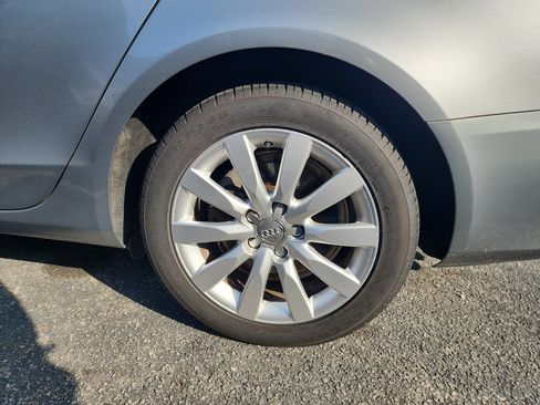 Used 2011 Audi A4 2.0T Premium Plus image 7