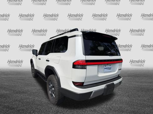 Used 2025 Lexus GX 550 AWD/4WD image 7