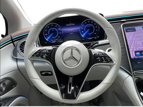 Used 2023 Mercedes-Benz EQS 450+ 4MATIC Sedan image 37