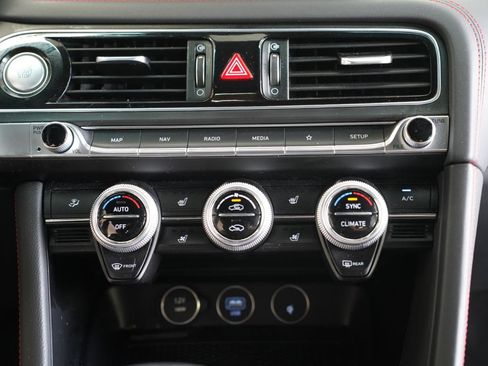 Used 2023 Genesis G70 3.3T w/ Sport Advanced Package image 21