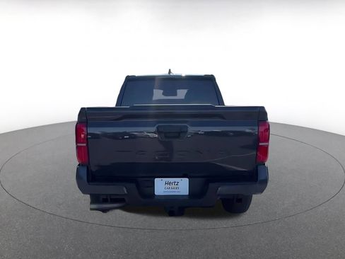 Used 2025 Toyota Tacoma TRD Off-Road image 12