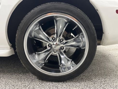 Used 1995 Ford Mustang GT image 15