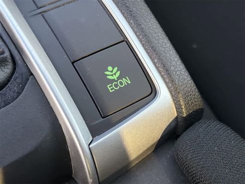 Used 2019 Honda Civic LX image 21