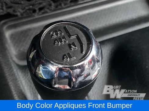 Used 2018 Jeep Wrangler Unlimited Sahara w/ Connectivity Group image 46