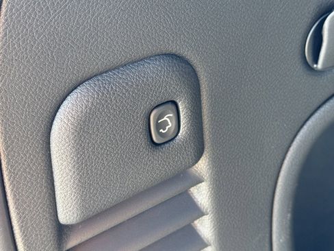 Used 2021 Jeep Grand Cherokee Limited w/ Premium Lighting Group image 17