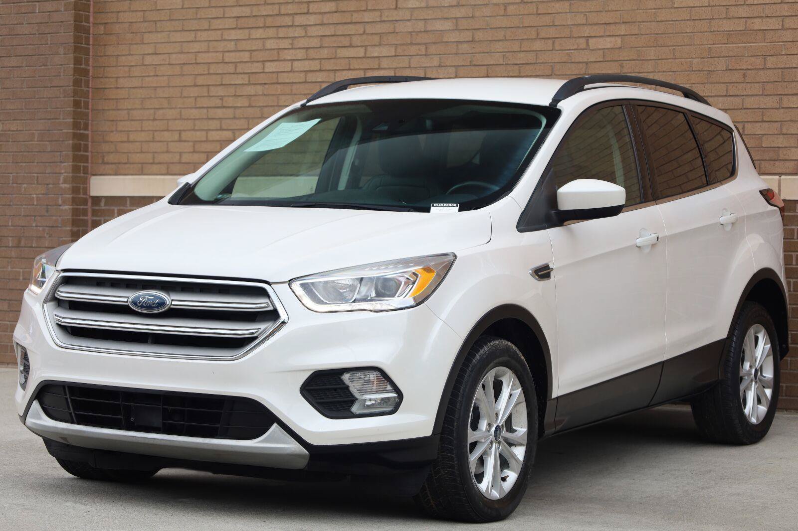 Used 2019 Ford Escape SEL FWD image 5