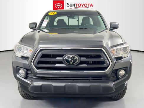 Used 2021 Toyota Tacoma SR5 image 10