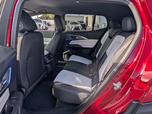New 2026 Chevrolet Equinox EV LT AWD/4WD image 6