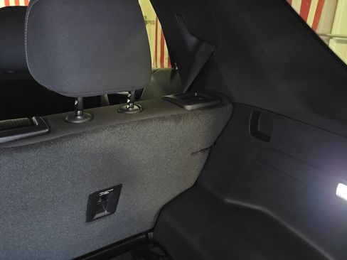 New 2026 Chevrolet Equinox LT AWD/4WD image 9