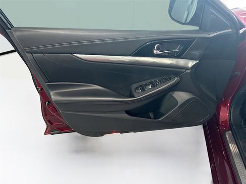 Used 2021 Nissan Maxima 3.5 SV w/ Floor Mat Group image 10