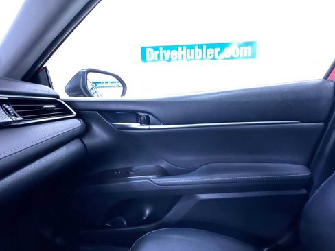 Used 2021 Toyota Camry XSE w/ Navigation Package image 37