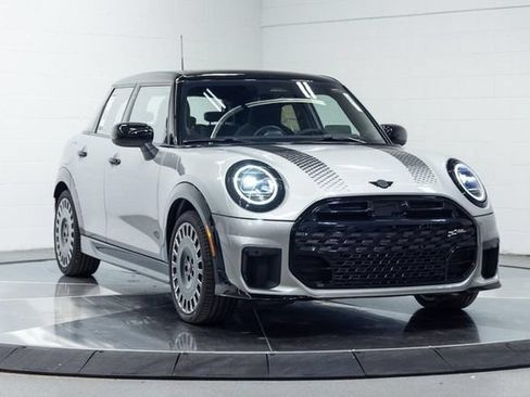 New 2026 MINI Cooper S FWD image 4