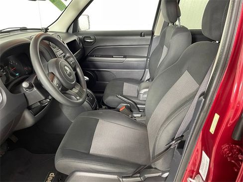 Used 2012 Jeep Patriot Sport w/ PWR Value Group image 2