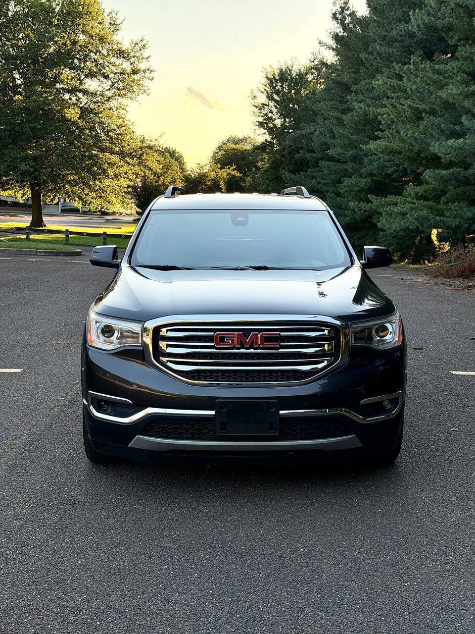 Used 2017 GMC Acadia SLT w/ LPO, Floor Liner Package AWD/4WD image 11