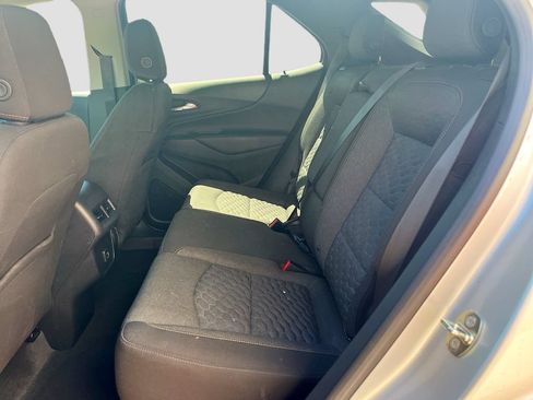 Used 2020 Chevrolet Equinox LT AWD/4WD image 24