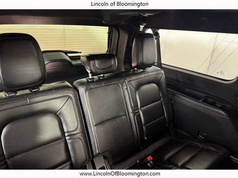 Used 2019 Lincoln Navigator L Reserve image 21