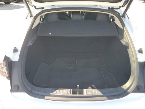 Used 2016 Tesla Model S 90D image 30