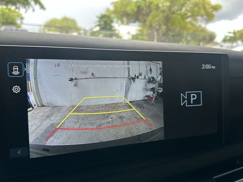 Used 2026 Hyundai Tucson SE FWD image 19