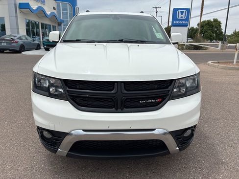 Used 2019 Dodge Journey Crossroad FWD image 8