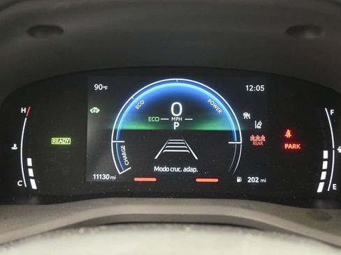 Used 2025 Toyota Camry LE w/ Convenience Package FWD image 13