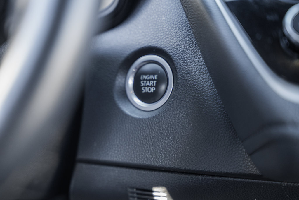 Used 2023 Toyota Corolla SE FWD image 19