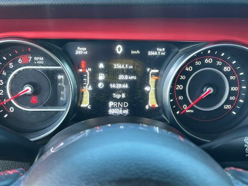 Used 2020 Jeep Wrangler Rubicon w/ Cold Weather Group AWD/4WD image 21