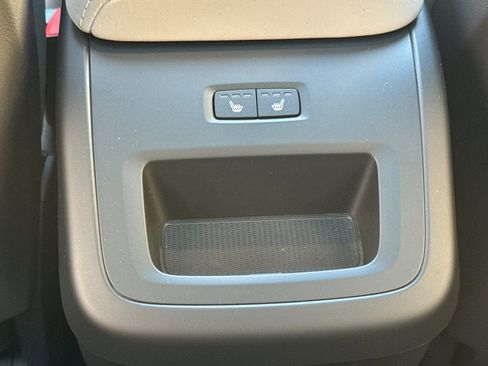 New 2026 Volvo XC60 B5 Plus w/ Protection Package Premier AWD/4WD image 13