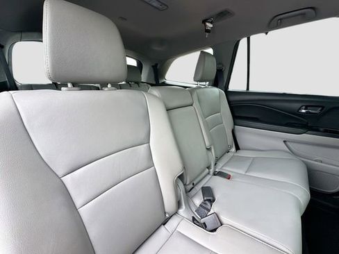 Used 2019 Honda Pilot EX-L image 28