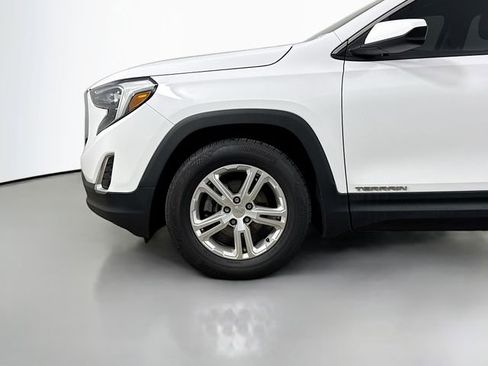 Used 2018 GMC Terrain SLE FWD image 28