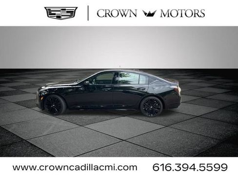 Used 2026 Cadillac CT5 V w/ LPO, ONYX Package AWD/4WD image 5