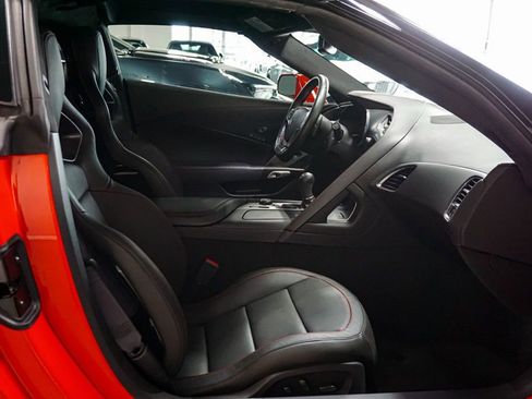 Used 2016 Chevrolet Corvette Z06 w/ 3LZ Preferred Equipment Group image 33