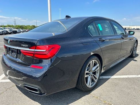 Used 2017 BMW 750i xDrive AWD/4WD image 3