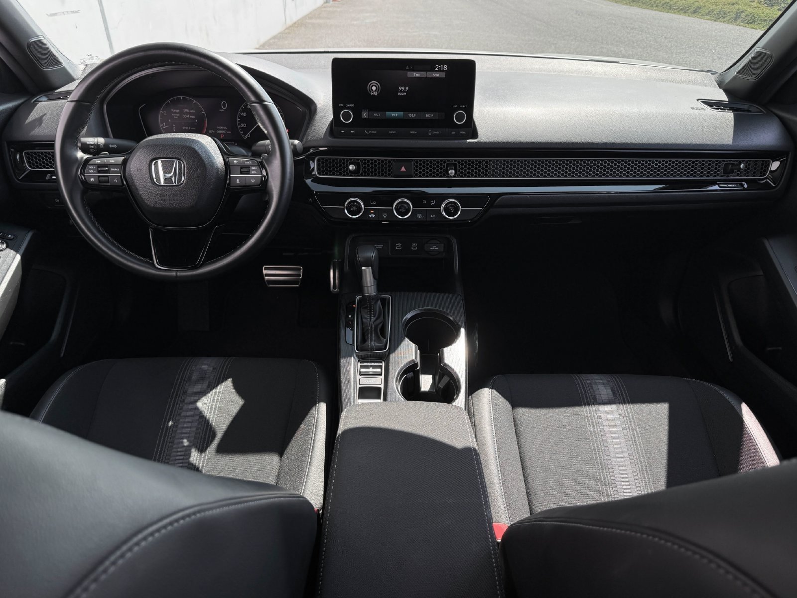Used 2025 Honda Civic Sport image 13