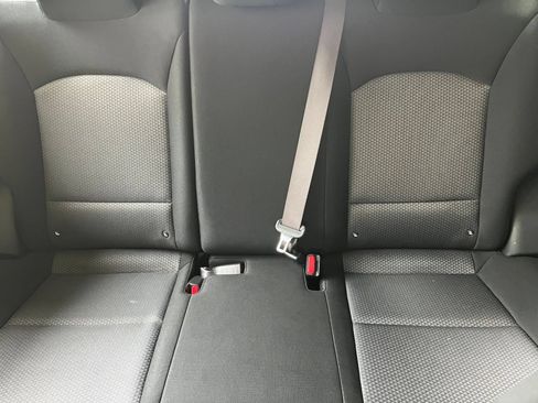 Used 2025 Kia Soul LX w/ LX Technology Package FWD image 42