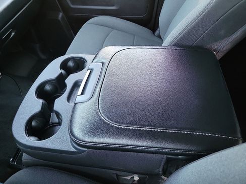 Used 2024 RAM 3500 Tradesman w/ Chrome Appearance Group image 20