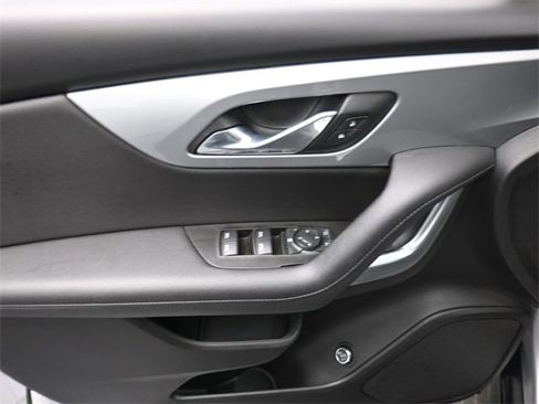 Used 2020 Chevrolet Blazer LT w/ Redline Edition image 13
