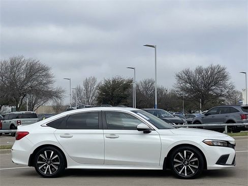 Certified 2023 Honda Civic EX image 3