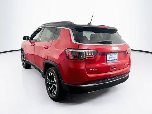 Used 2023 Jeep Compass Limited AWD/4WD image 7