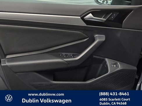 Certified 2020 Volkswagen Jetta R-Line w/ R-Line Cold Weather Package image 10