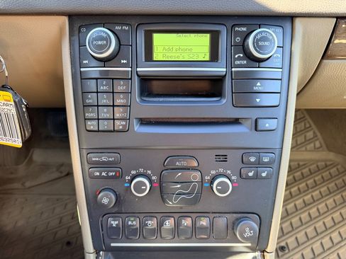 Used 2012 Volvo XC90 3.2 image 20