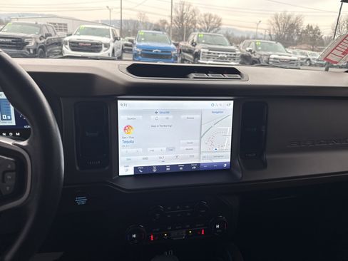 Used 2023 Ford Bronco Outer Banks image 25