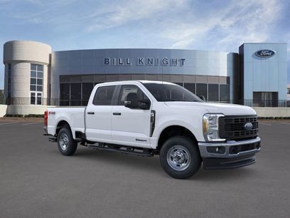 New 2025 Ford F250 XL w/ FX4 Off-Road Package