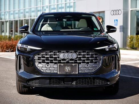 New 2025 Audi Q5 Prestige image 13